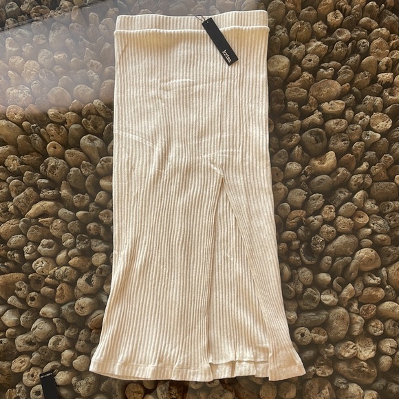 Krista surplice wrap blouse and matching Krista bodycon slit skirt set NTW - Picture 5 of 6